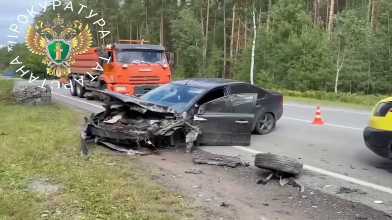В Татарстане автобус с детской хоккейной командой попал в ДТП