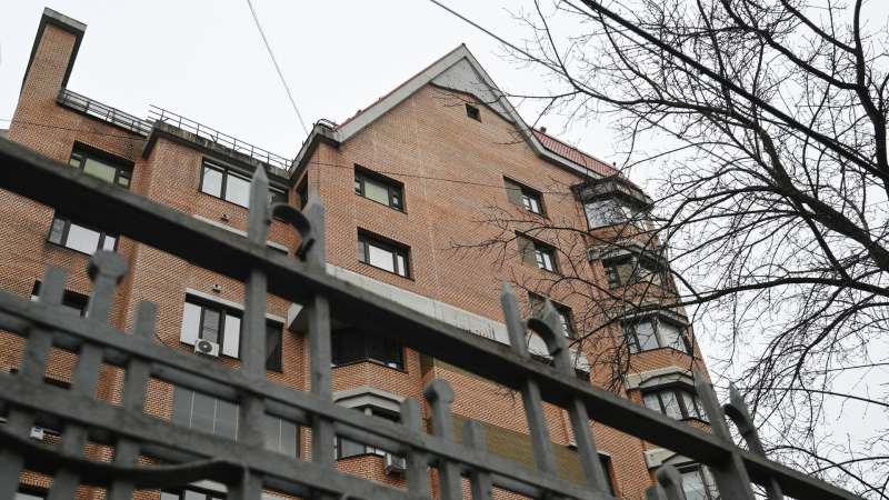 Дом в Хамовническом районе Москвы, где находится квартира певицы Ларисы Долиной