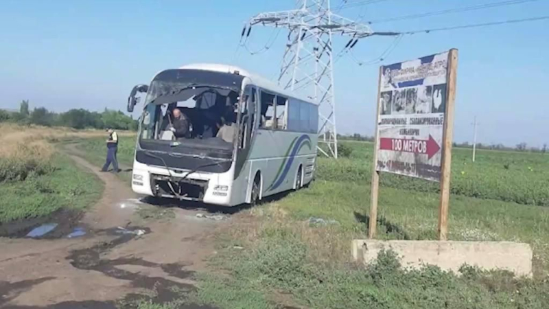 Последствия атаки БПЛА на рейсовый автобус Краснодар – Донецк в районе Кутейниково