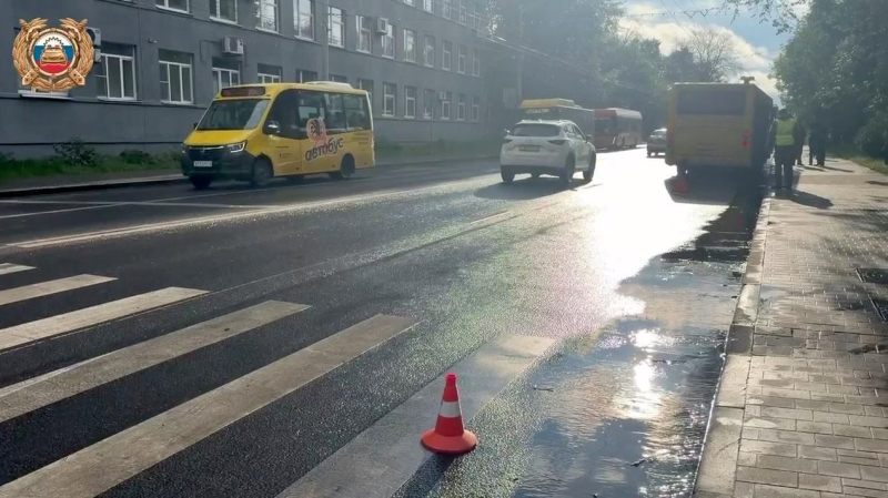 На месте ДТП с автобусом в Ярославле. Кадр видео