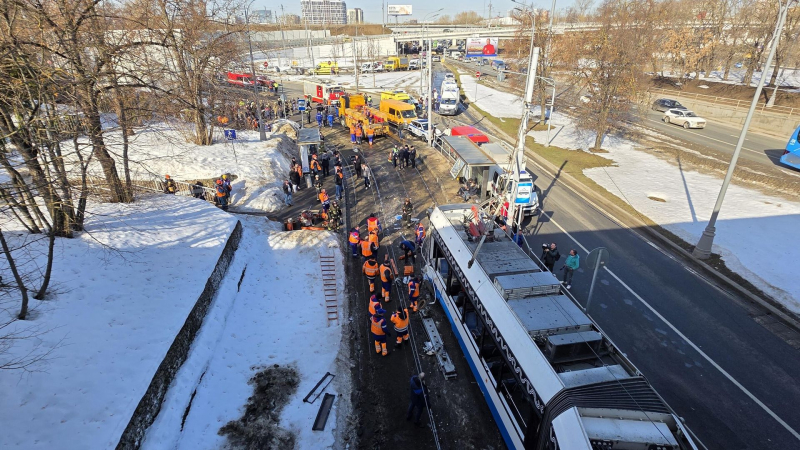 Последствия столкновения трамваев в Москве