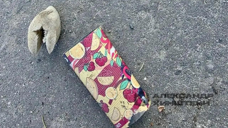 Взрывное устройство ВСУ, маскированное под пакет от сока