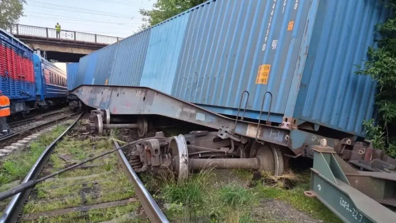 Последствие схода вагонов в Кирове