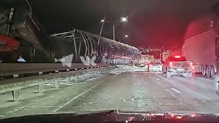 ДТП с самосвалом на трассе М-4 в Ростовской области