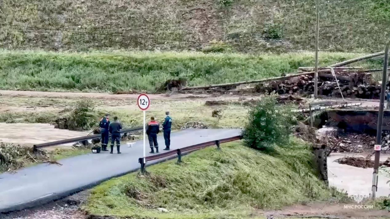 Обстановка в селе Кын Пермского края во время подтоплений